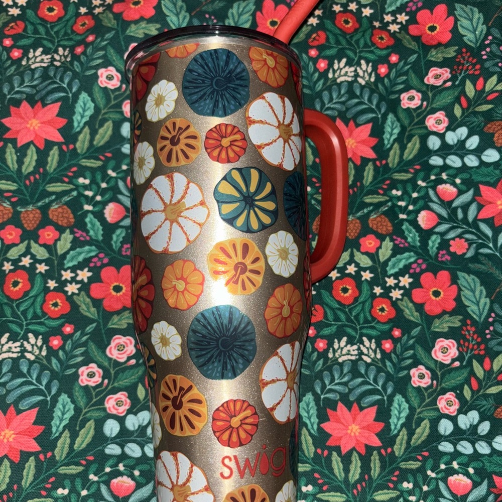 Colorful Floral Swig Tumbler with Straw
